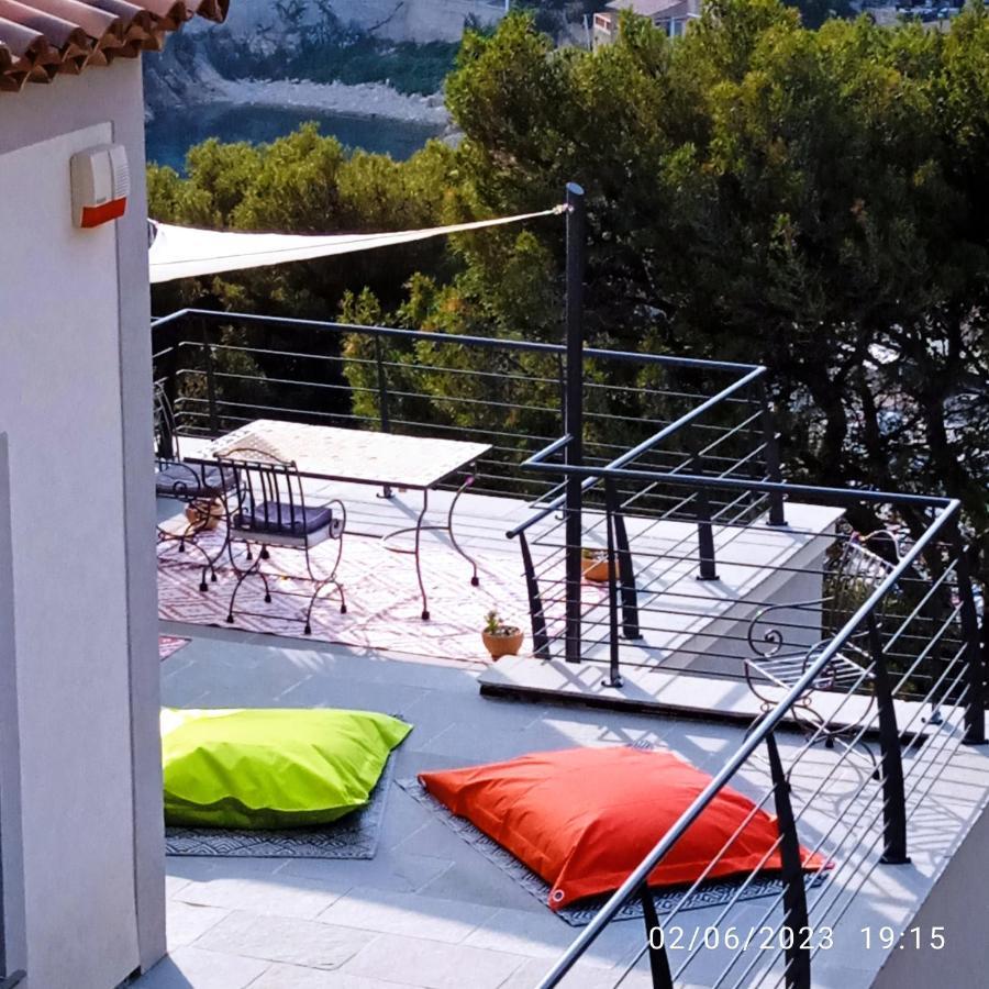 Les Terrasses Des Anthenors Bed and Breakfast Ensues-la-Redonne Eksteriør billede